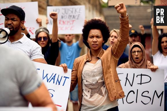 É importante votar em políticos com pautas antirracistas, democráticas e feministas