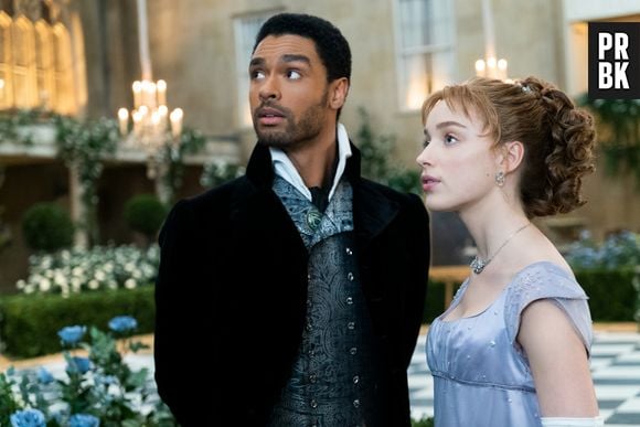 A 1ª temporada de "Bridgerton" acompanhou o romance entre Daphne Bridgerton (Phoebe Dynevor) e Simon Basset, o Duque (Regé-Jean Page)