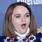 Joey King revela doença misteriosa que sumiu após deixar set de "Invocação do Mal"