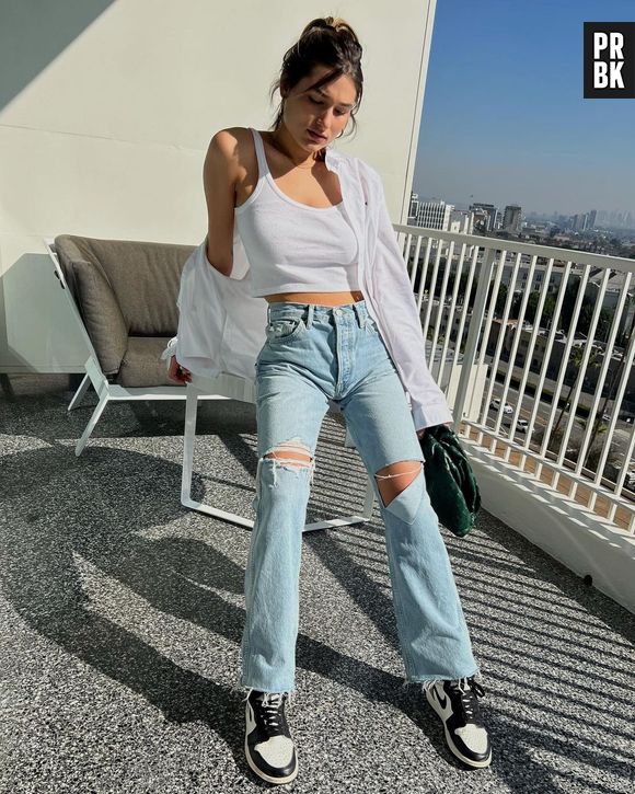 Sasha Meneghel é uma super inspiração para quem procura looks confortávels para o Lolla