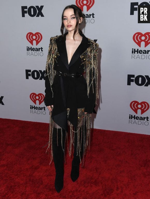 Dove Cameron de Zuhair Murad Alta-Costura Verão 2022 pelo iHeartRadio Music Awards 2022