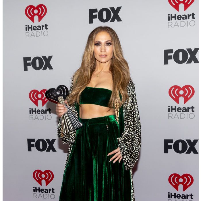Jennifer Lopez de Roberto Cavalli Inverno 2022 pelo iHeartRadio Music Awards 2022
