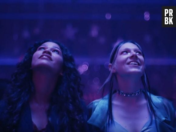 "Euphoria", 3ª temporada: esperamos que Jules (Hunter Schafer) se desenvolva fora do seu relacionamento com Rue (Zendaya) e nos mostre um lado melhor e evoluído da personagem