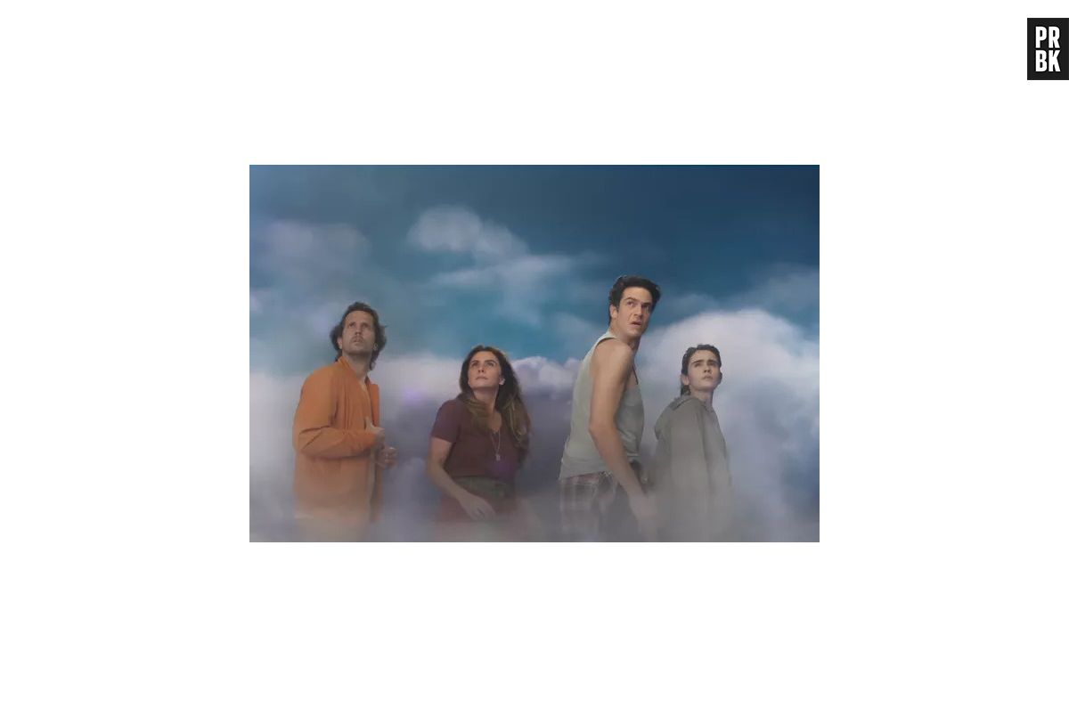 Foto: Flávia (Valentina Herszage), Guilherme (Mateus Solano), Paula  (Giovanna Antonelli) e Neném (Vladimir Brictha), de 