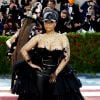 Met Gala 2022: Nicki Minaj não abriu mão do boné