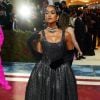 Met Gala 2022: Laura Harrier foi super dentro do tema