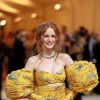 Met Gala 2022: Madelaine Petsch, de "Riverdale", chamou atenção com mangas bufantes