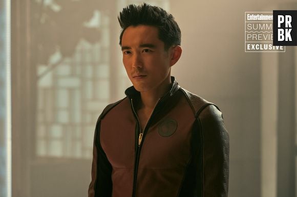 Ben (Justin H. Min) é o único integrante em comum da Umbrella Academy e Sparrow Academy