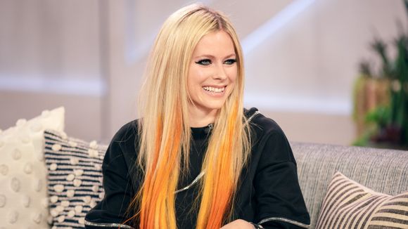 20 anos após debut, Avril Lavigne esgota ingressos no Brasil em segundos e prova sucesso