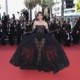 Cannes: vestido transparente e armado chamou atenção