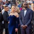 Cannes: ombros à mostra foram escolha de alguns famosos
