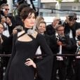 Cannes: preto foi escolha elegante e certeira
