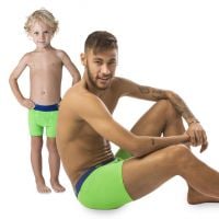 Neymar Jr. posa só de cueca ao lado do filho, Davi Lucca, para campanha publicitária