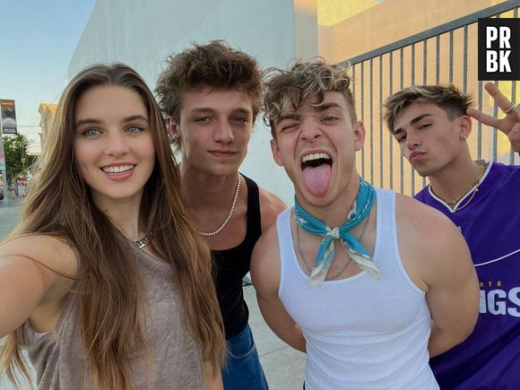 Zane Carter aparece de forma recorrente às publicações do Instagram do Now United