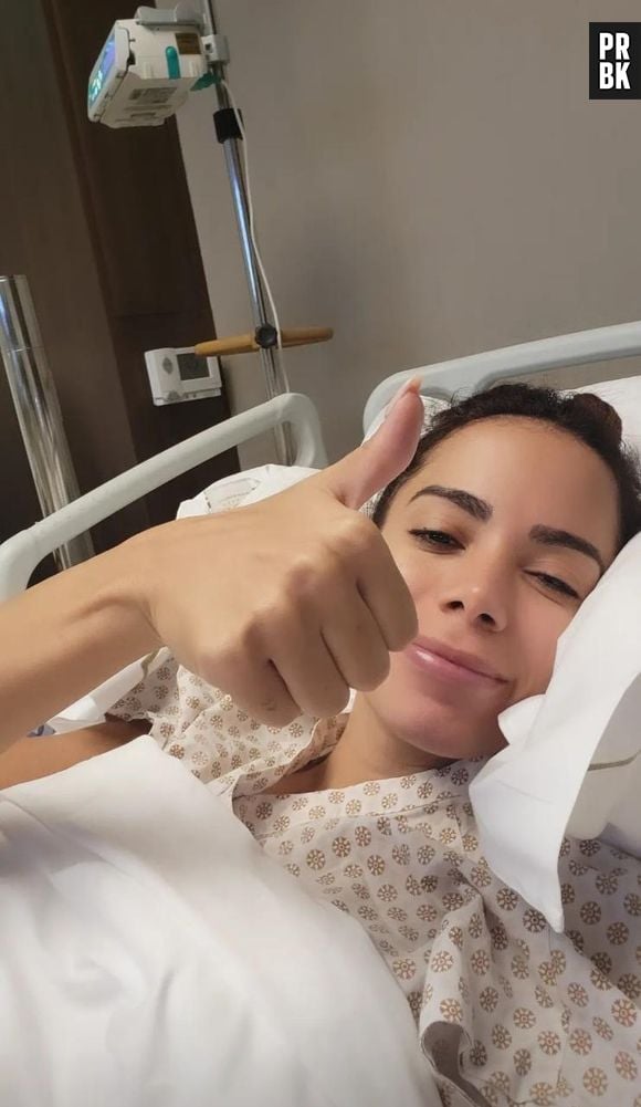 Anitta explica internação após shows na Europa: "Já estava agendada"
