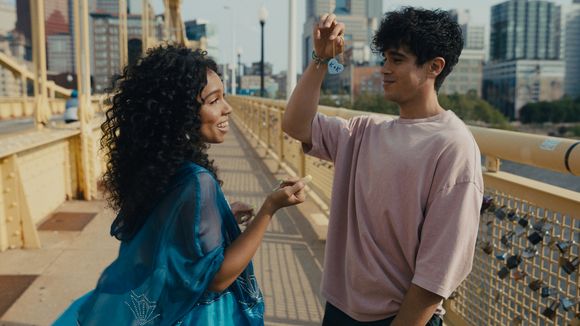 "Anything's Possible": tudo sobre o 1º filme com protagonista trans do Prime Video