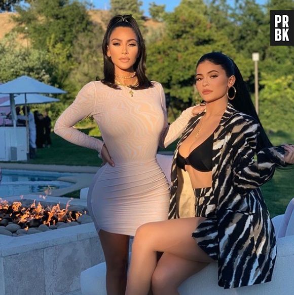 Kylie Jenner e Kim Kardashian compartilharam críticas ao Instagram