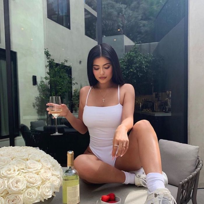   Kylie Jenner quer ver &quot;fotos fofas&quot; nos amigos no Instagram  