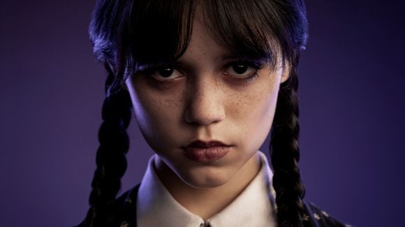 "Wandinha", série da Netflix com Jenna Ortega, ganha 1ᵃˢ fotos. Confira!