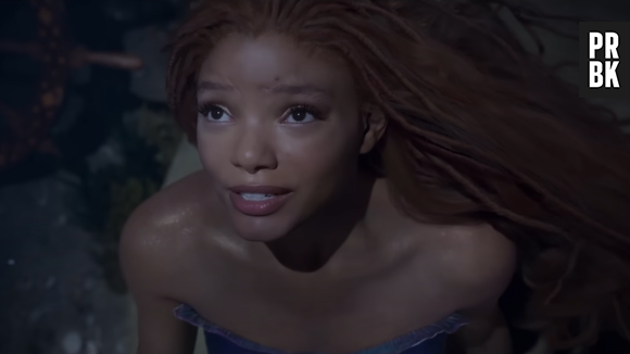 "A Pequena Sereia": vídeo mostra crianças negras se emocionando com Halle Bailey ao assistir ao primeiro trailer