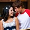 Questionado sobre participar da 4ª temporada de "High School Musical: The Musical: The Series", Zac Efron responde: "Não posso confirmar, nem negar"