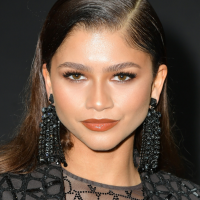 Zendaya e Valentino: 8 looks icônicos da atriz com a marca