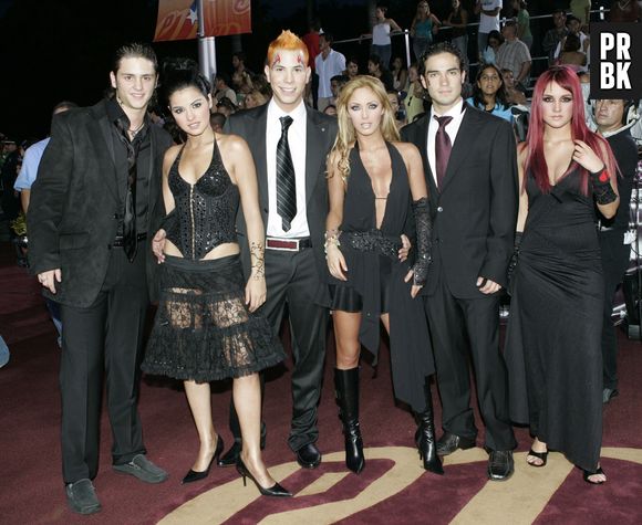 Anahí, Dulce Maria, Christopher von Uckermann, Maite Perroni e Christian Chávez compartilham vídeo nostálgico do RBD e fãs apostam em nova turnê