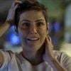 Deborah Secco cortou os fios em cena de "Segundo Sol"