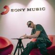  Um dos rappers de maior ascensão do país, TZ da Coronel se junta a The Orchard e Sony Music para a criação do seu próprio selo musical 