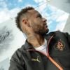 Neymar é exposto por influencer trans