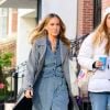 Sarah Jessica Parker apostou no clásicco jeans na versão capri