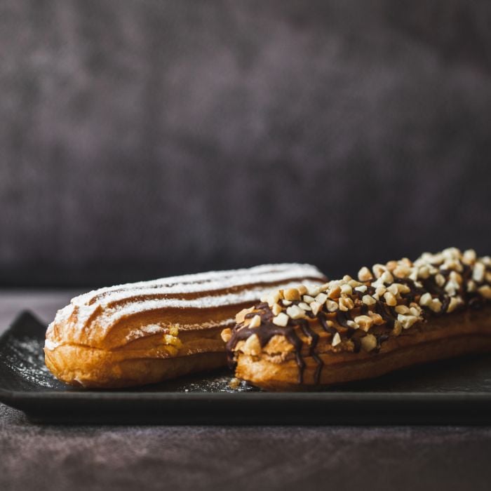 Éclair é um doce de padaria que não é tão calórico como se imagina