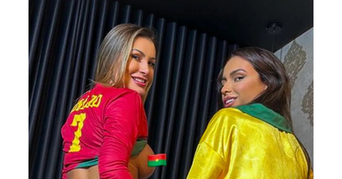 Andressa Urach E Fernanda Campos Usaram Camisas Do Brasil E Portugal