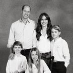 Cartão de Natal da Família Real tem erro de Photoshop absurdo que mudou aparência de um dos filhos. Foto!