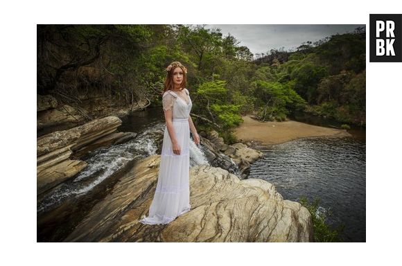 Marina Ruy Barbosa se vestiu de noiva para suas cenas na novela "Império" e ficou ainda mais encantada com o figurino da personagem