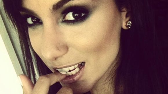 Anitta faz nova tatuagem e fãs elogiam nas redes sociais. Confira o resultado!