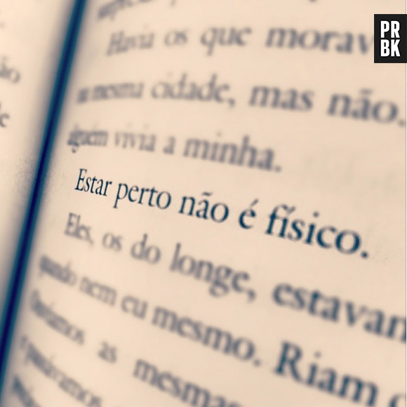 @grifeinumlivro é um ótimo perfil do Instagram para quem ama devorar livros e curtir novas histórias!