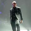 Paul Wesley também curte muito o som de Pitbull quando vai se arrumar para "The Vampire Diaries"