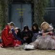  Aria (Lucy Hale), Spencer (Troian Bellisario), Emily (Shay Mitchell), Hanna (Ashley Benson) e Mona (Janel Parrish) em "Pretty Little Liars" 