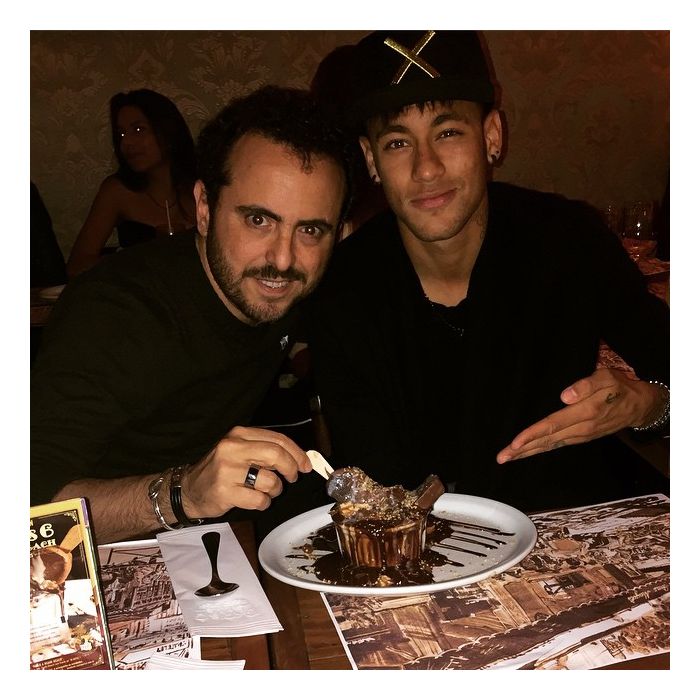  Neymar Jr. compartilha fotos de suas f&amp;eacute;rias com os amigos no Instagram 