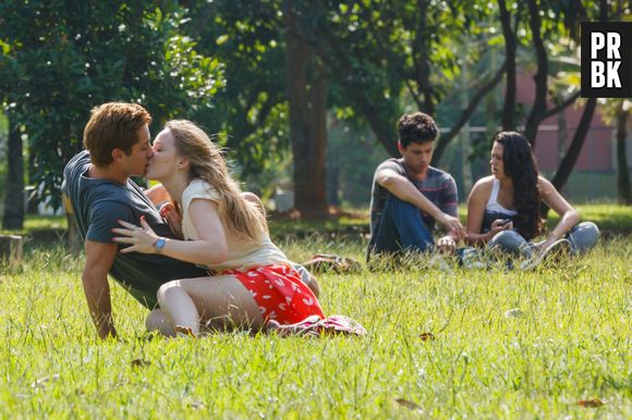 Em "Confissões de Adolescente", Malu Rodrigues faz par romântico com o galã de "Malhação", Christian Monassa!