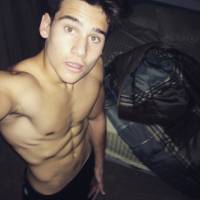 Nicolas Prattes, da nova "Malhação", revela seu segredo pra manter o corpo sarado