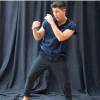 Nick Jonas treinou pesado para viver o lutador Nate em "Kingdom"