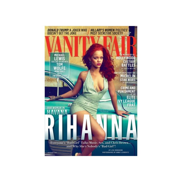 Capa e recheio da Vanity Fair, Rihanna fez ensaio com cabelos vermelhos, como na era &quot;Loud&quot;