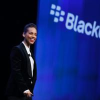 Pegou mal! Após polêmica, Alicia Keys deixará seu cargo na BlackBerry