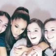 Ariana Grande agrada arianators em Meet &amp; Greet