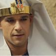 Em "Os Dez Mandamentos": Ramsés (Sérgio Marone) aceita ajuda de hebreu durante momentos de escuridão