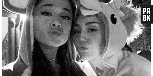 Ariana Grande e Miley Cyrus são super fofas juntas!