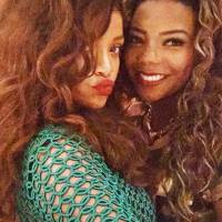 Ludmilla, Rihanna, Taylor Swift, Beyoncé e as melhores selfies dos famosos sendo fãs!