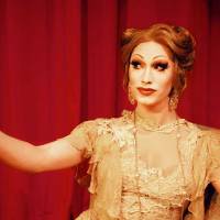 Festa Priscilla e Jinkx Monsoon prometem show à la Broadway no Brasil! Veja 5 motivos pra não perder